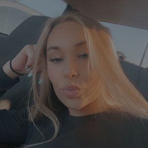 Meet your Posher, Jade